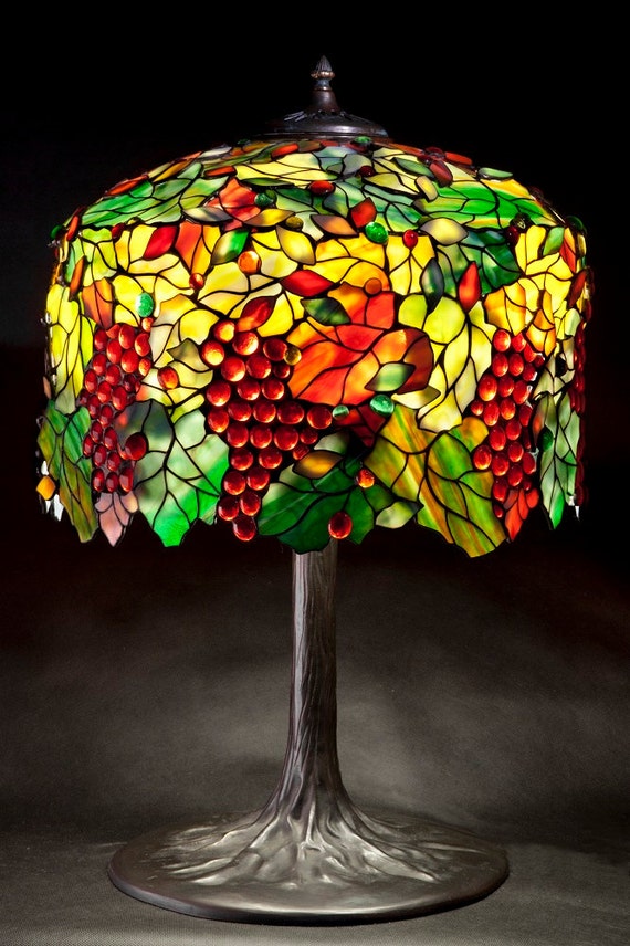 Tiffany Grapes lamp