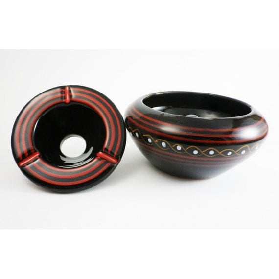 COOL ASHTRAY CERAMIC ashtray cute Ashtray smokeless by Thiyya