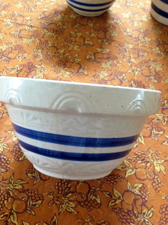 Robinson Ransbottom Pottery Roseville OH Bowl Sunrise Design