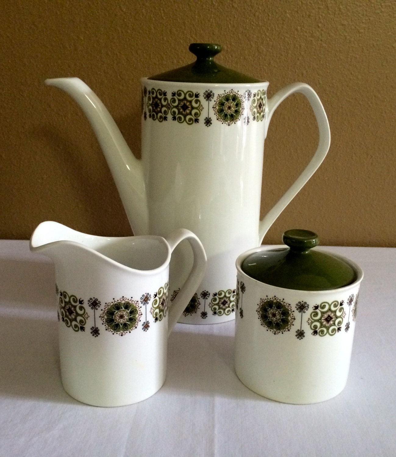 Johnson Bros. Coffee Set Coffee Carafe, Sugar Bowl, Creamer Haute Juice