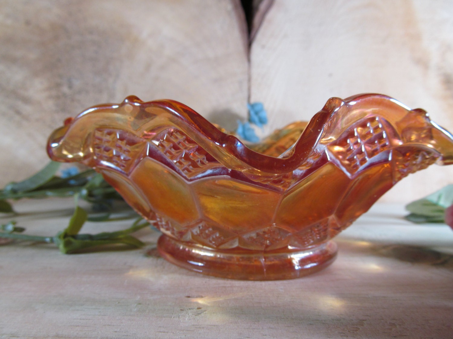 Carnival Glass Bowl Marigold with Fluted Edge Diamond