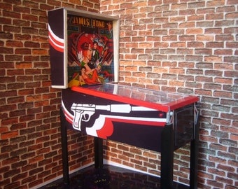 James Bond 007 Miniature Pinball Table Model 1/12 Scale