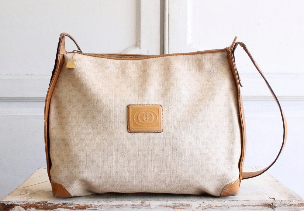 SALE large vintage Gucci crossbody bag 80s tan & cream