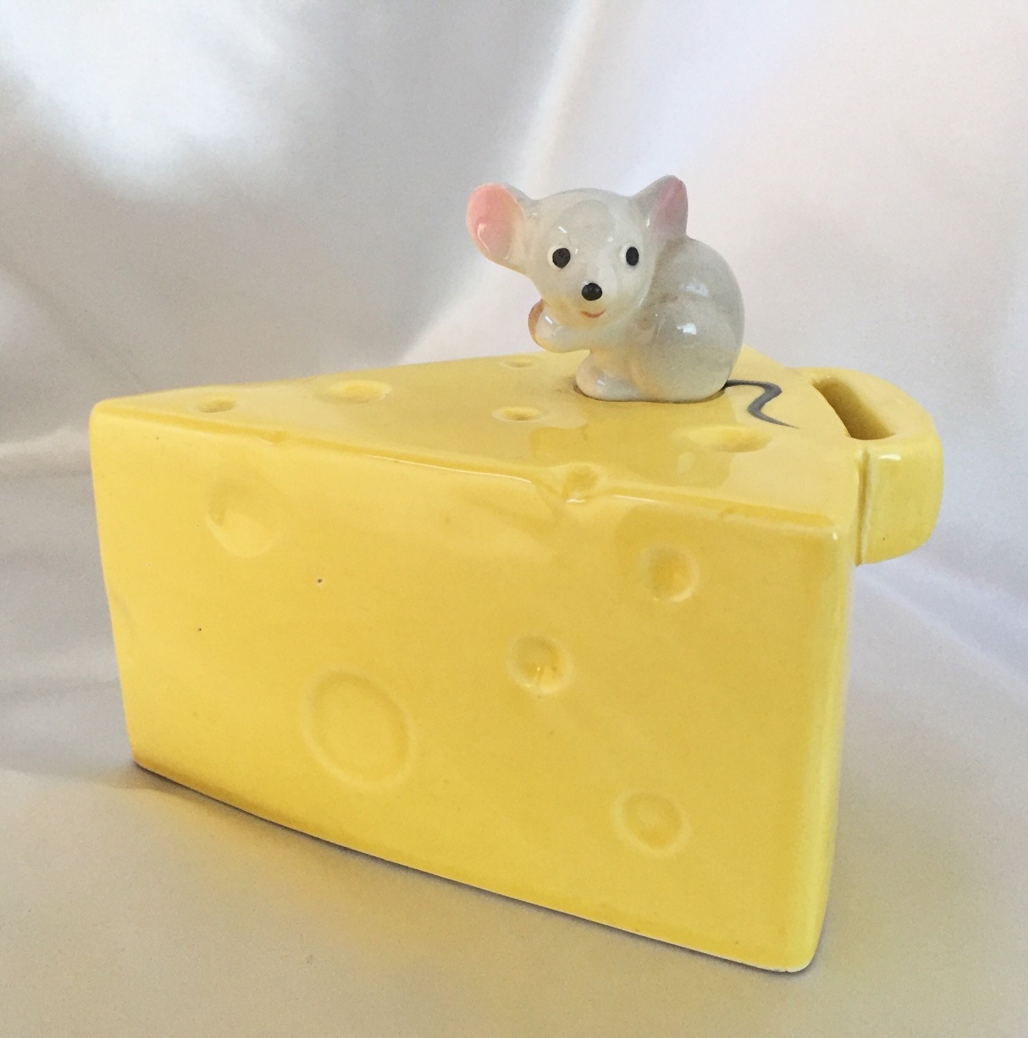 Vintage replacement ceramic mouse lid for cheese dish Haute Juice
