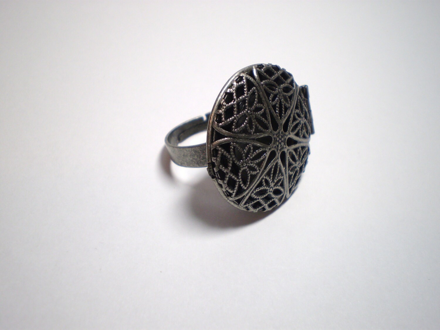 Essential Oil Diffuser Locket Ring