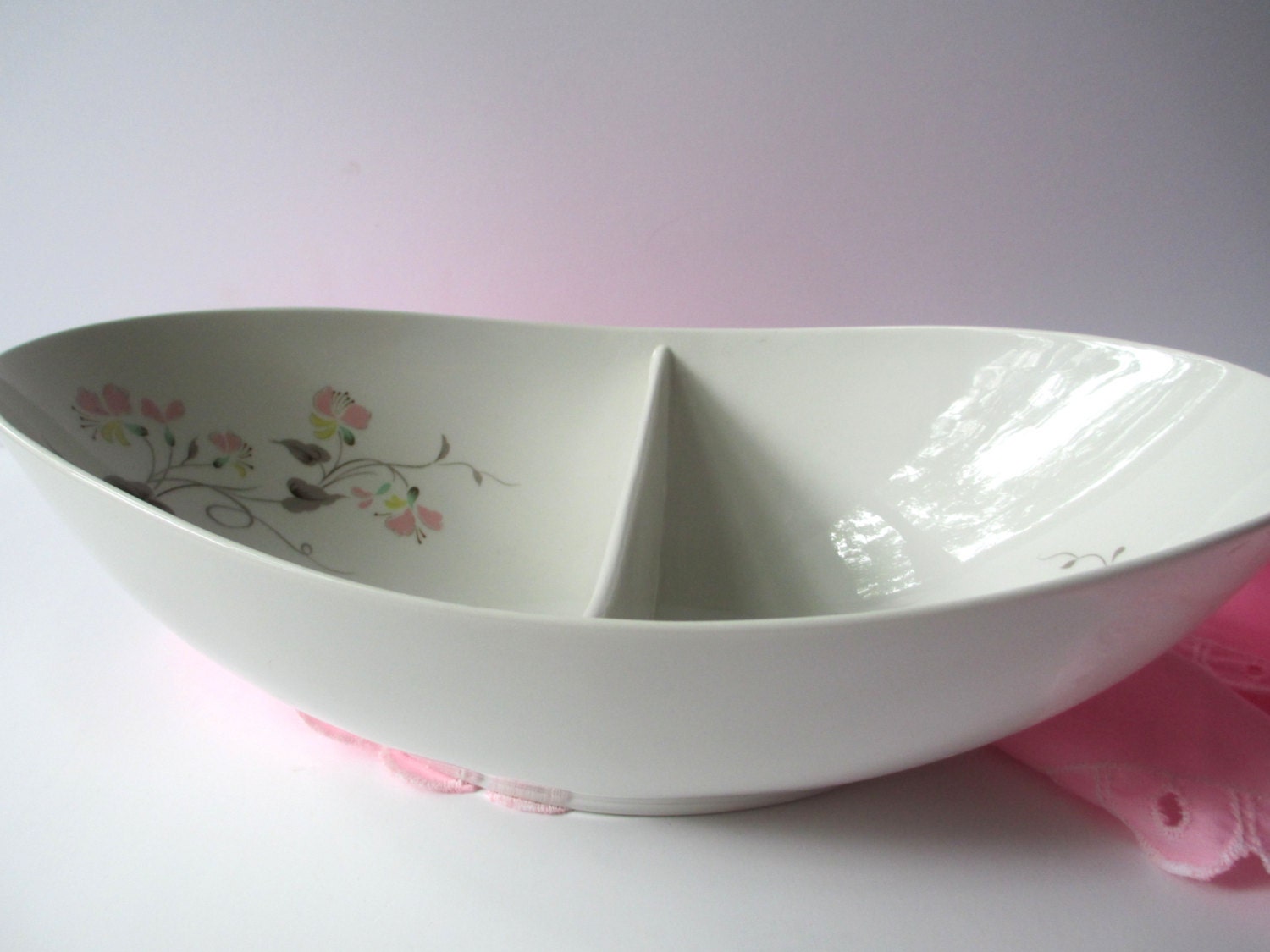 Vintage Kokura Ware Clifton Pink Aqua Divided Serving Bowl