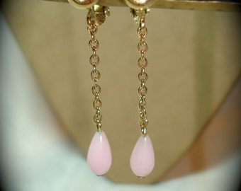Avon Vintage Pink Tear Drop Rhinestone Dangle Earrings.
