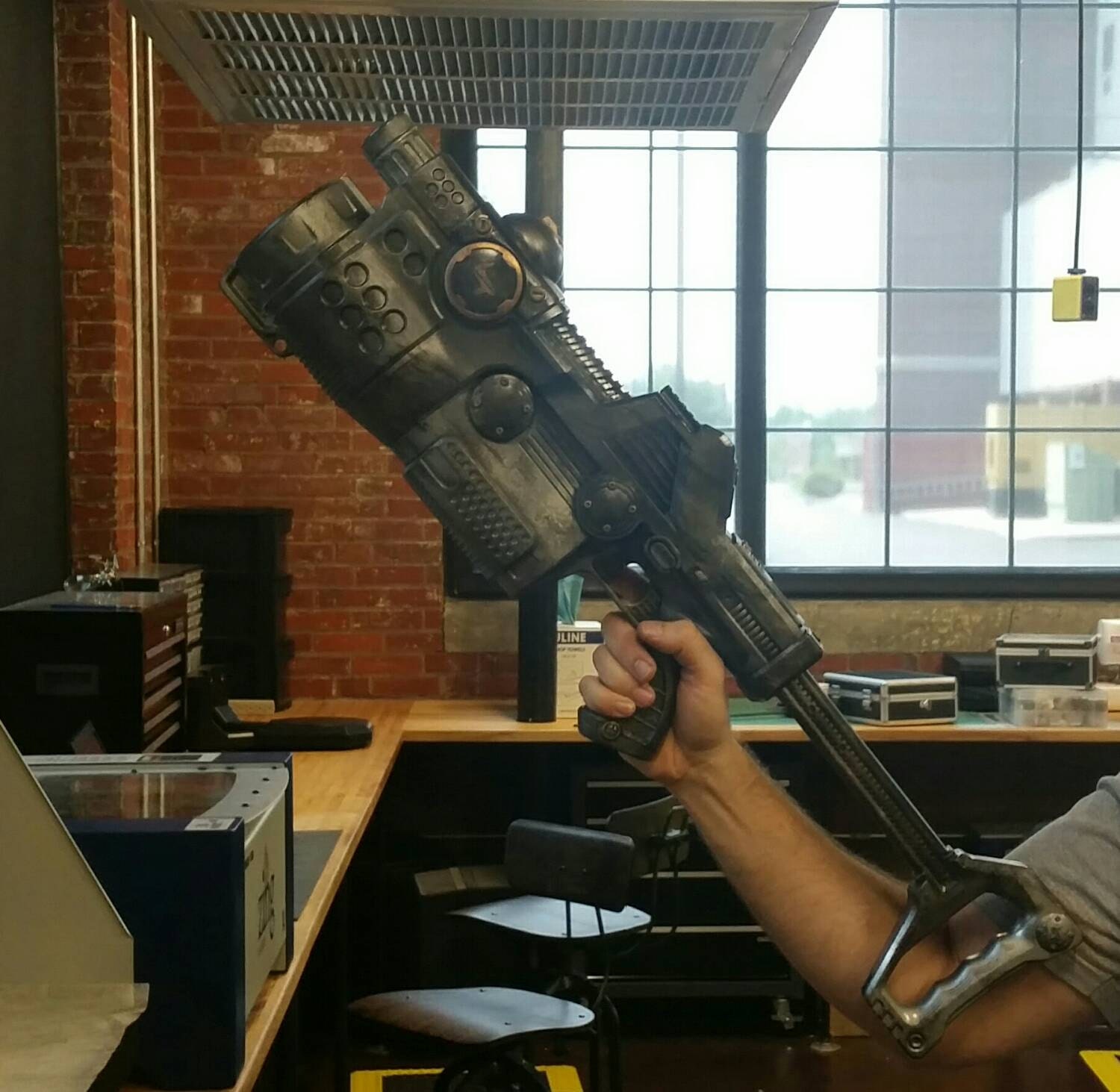 Sci Fi Movie Prop Guns