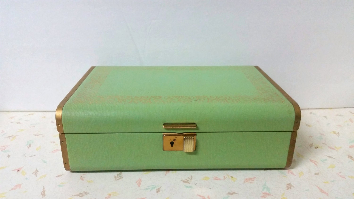 1950’s Mint Green Jewelry Box With Lock And Key Haute Juice