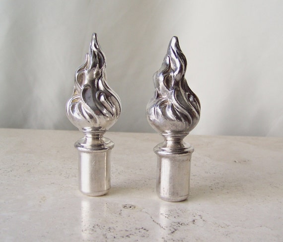 Vintage Wine Stoppers 90