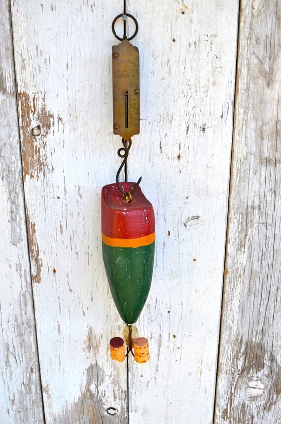 Vintage Hand Carved Wood Fishing Lure Fresh Water green Decor