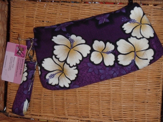loungefly coraline purse