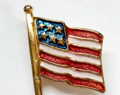 Vintage Fourth of July American flags brooch antique retro red white blue and gold pin