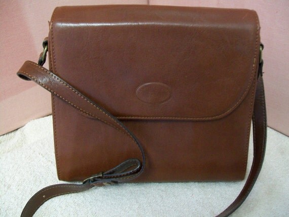 vera pelle shoulder bag