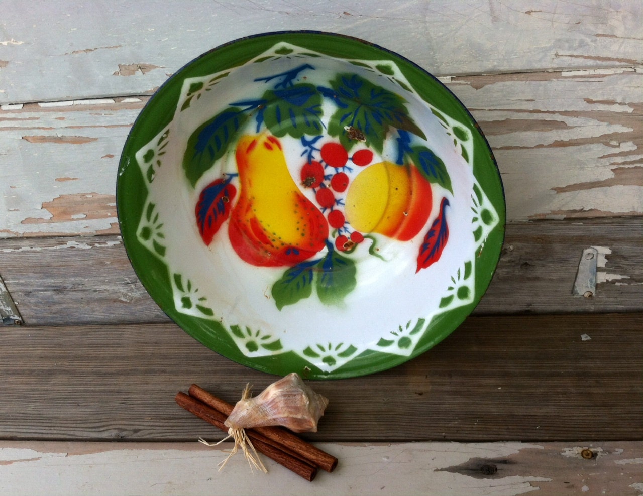 Retro Enamel Green Fruit Bowl Vintage Cheery Granite Serving