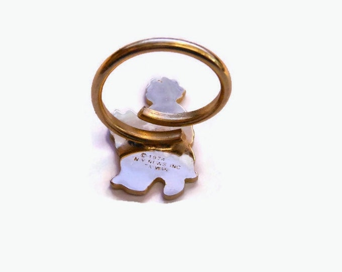 FREE SHIPPING Little Orphan Annie ring, gold tone, with Sandy, adjustable, classic comic strip (1974 New York News)