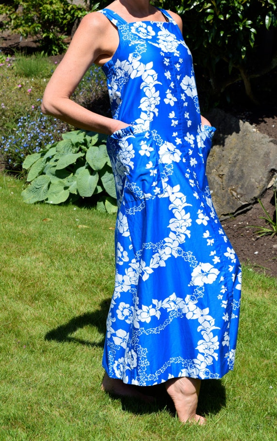 Fabulous soft cotton Hawaiian muu muu / maxi dress. Hilo