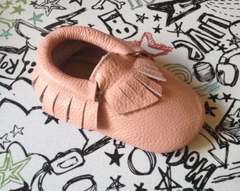 BLUSH PINK Baby Moccasins Pink Toddler Mocs Light Pink Genuine Leather Moccasin Babies First Birthday Gift Baby booties Christmas gift new