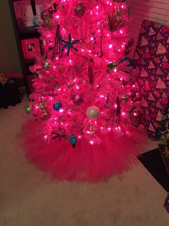 Hot Pink Christmas Tree Skirt for 2' Tree by Bowsbaublesandbeads