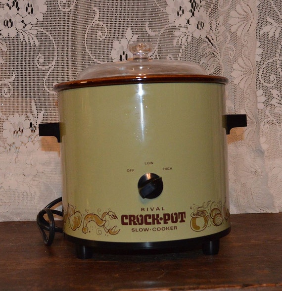 Vintage Rival Crock Pot slow cooker Model 31001 avocado green