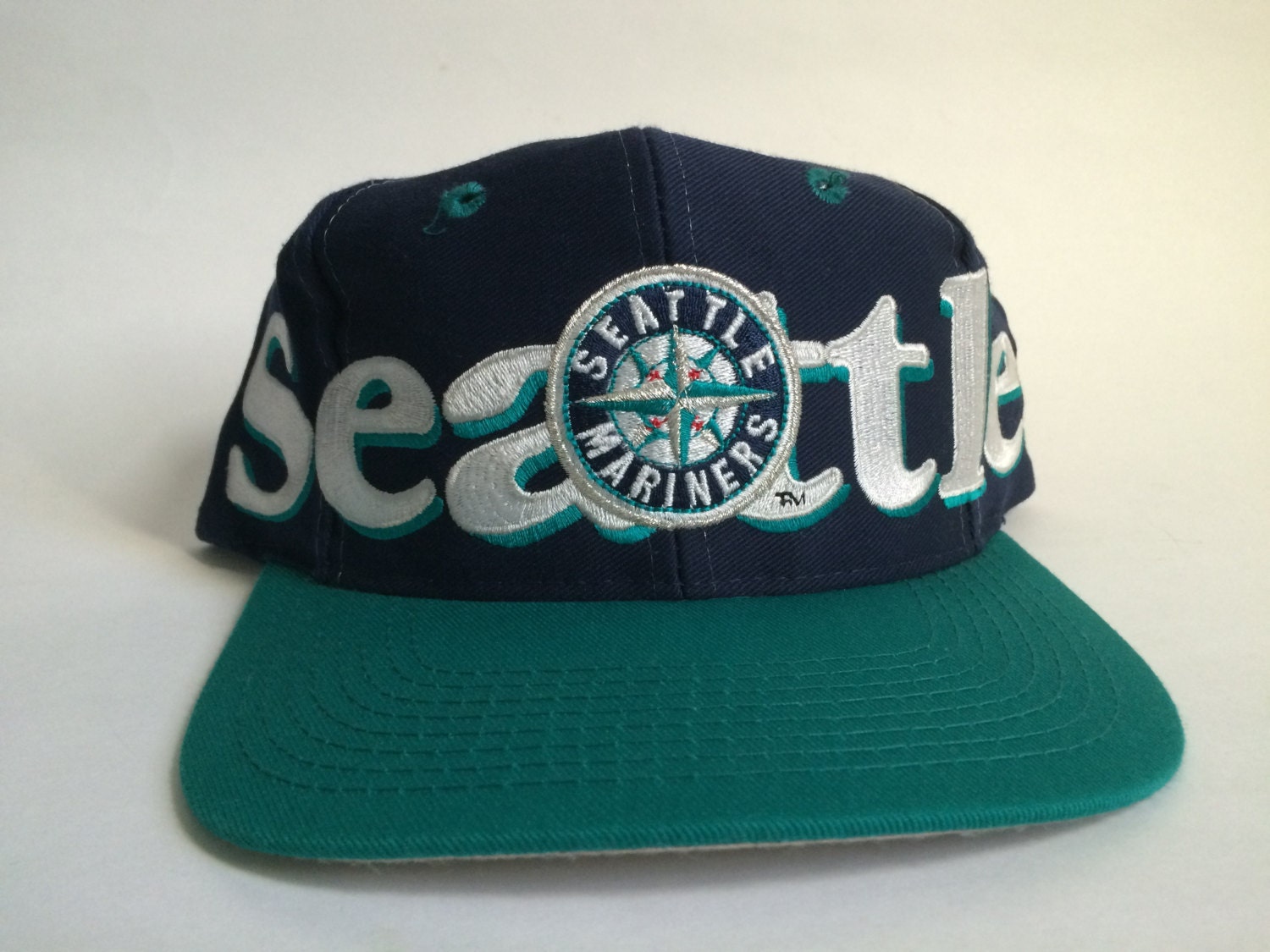 Vintage SEATTLE MARINERS Snapback Hat Logo 7 MLB by SteggoVintage