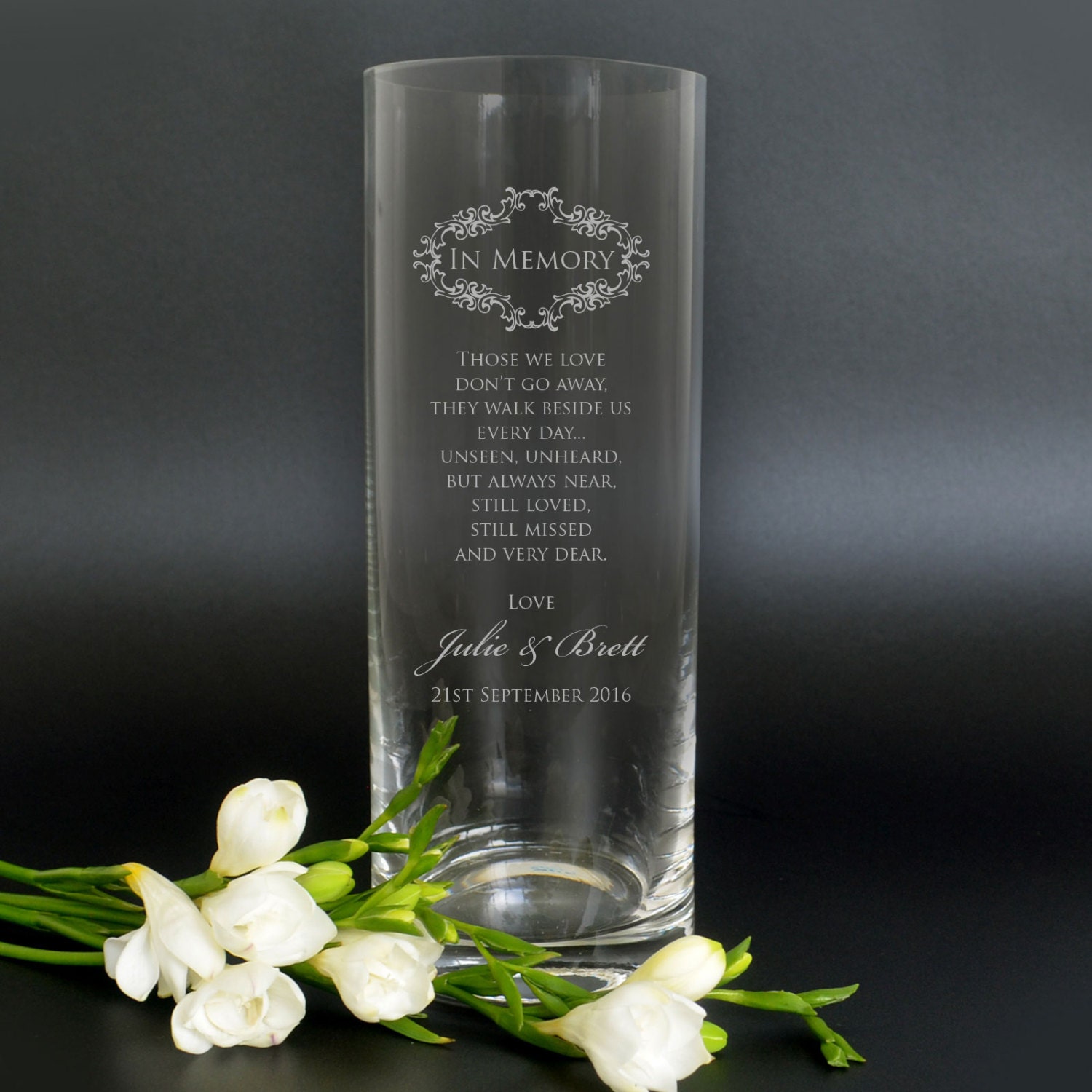 1 x Engraved Wedding Memorial Memory Vase