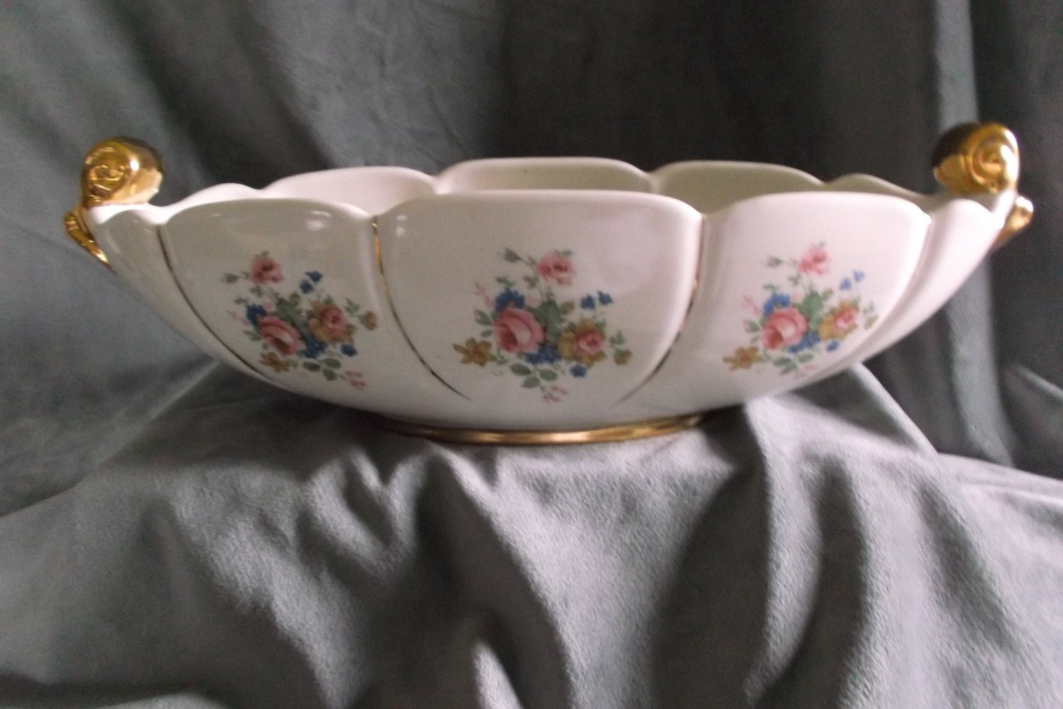 Vintage Abingdon Pottery Console Bowl with Floral Pattern and Gold Trim ...