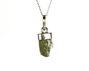 Moldavite necklace - meteorite necklace - crystal necklace - healing chrysolite - a silver set green moldavite on a sterling silver chain