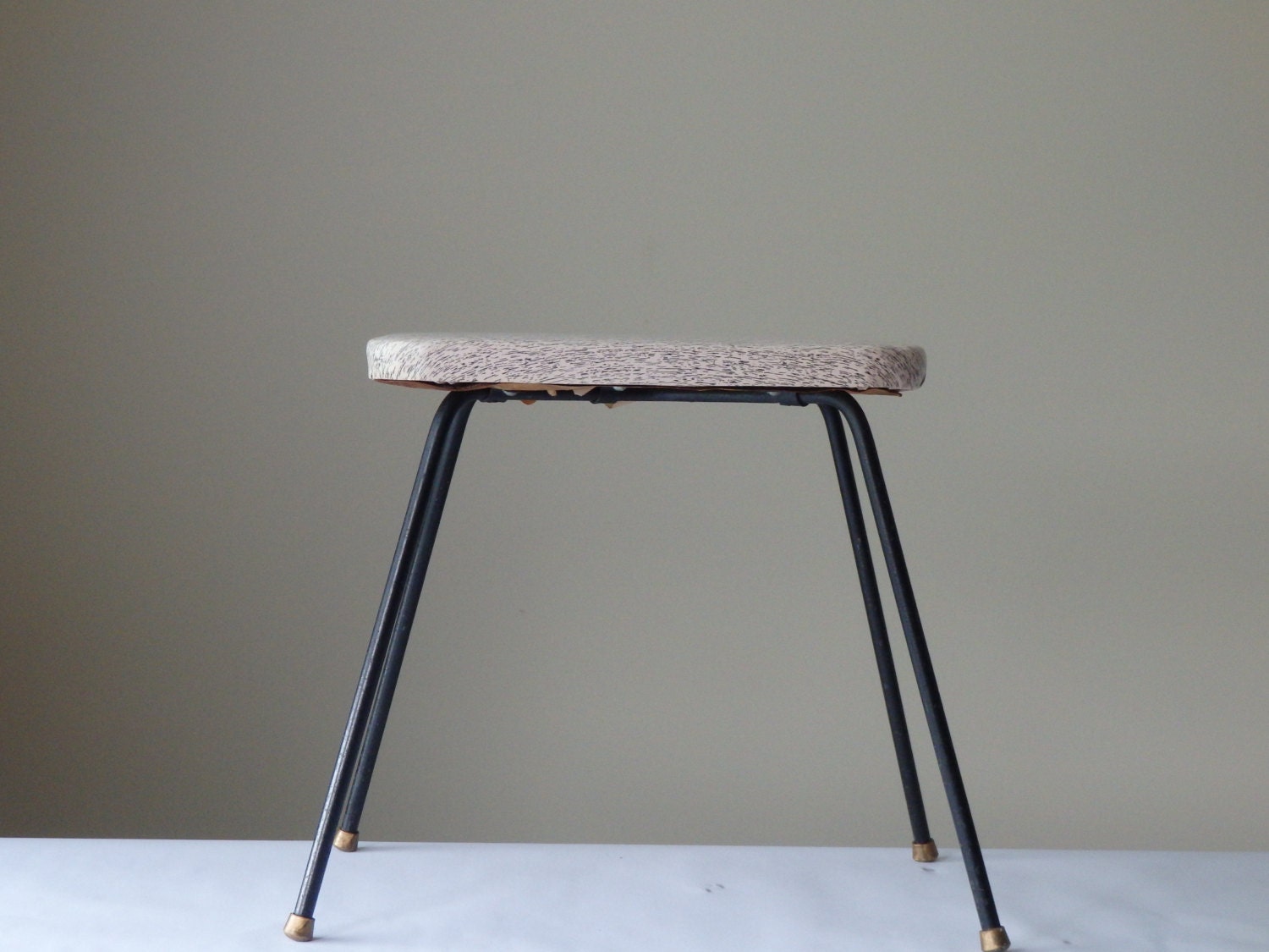Vintage Stool Small Mid Century Table Metal Leg Vinyl Seat Pale Pink