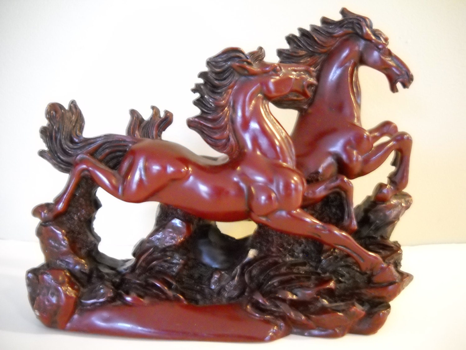 Red Resin Galloping Horses Figurine Great Detailing / home