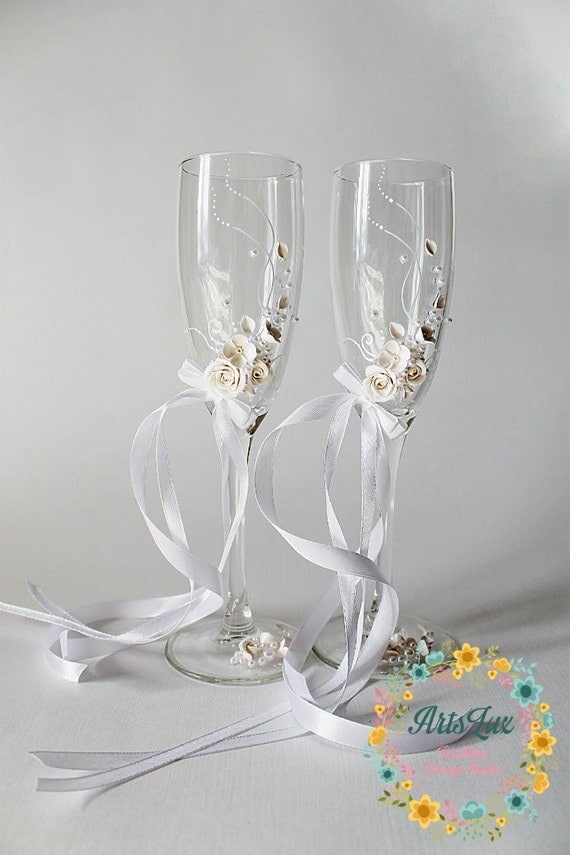 White champagne wedding glasses with a beautiful by ArtsLux