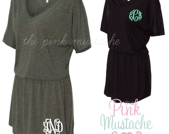 Monogrammed V-Neck Slouchy Beach Cover Up / Monogrammed Dress / Ladies Monogrammed Dress