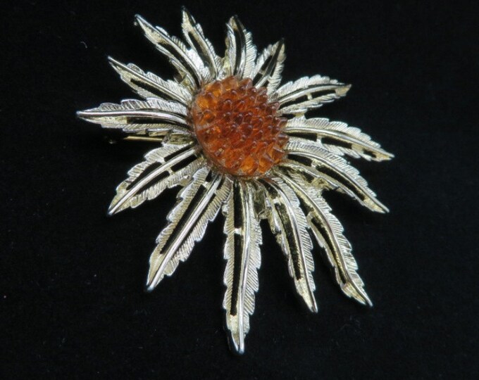 Sarah Coventry Brooch, Vintage Sunflower Gold Tone Pendant, 1960s Jewelry
