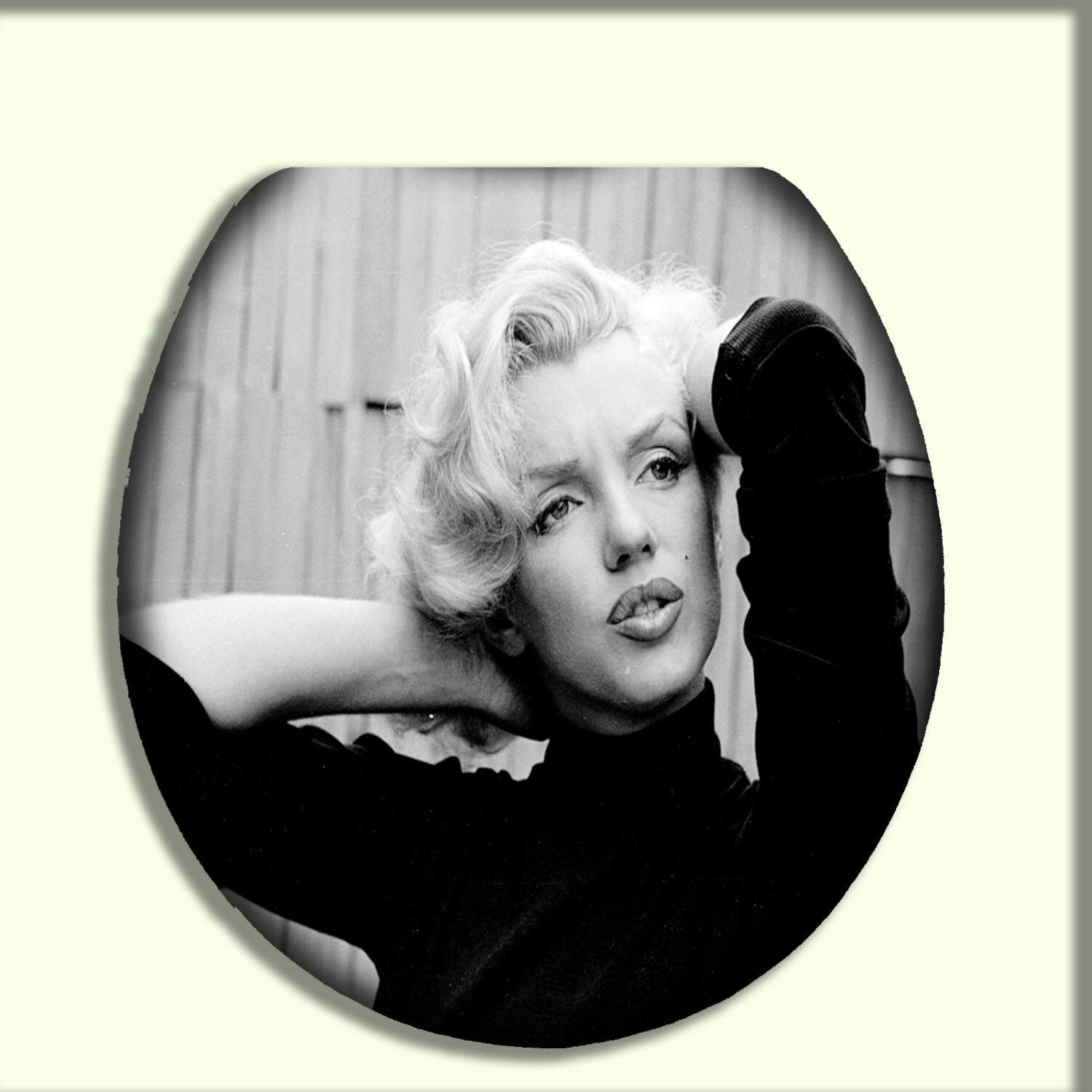 Marilyn Monroe with Full Lips Toilet Seat by CityDwellersBoutique
