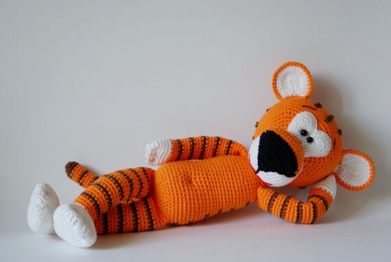 hobbes amigurumi