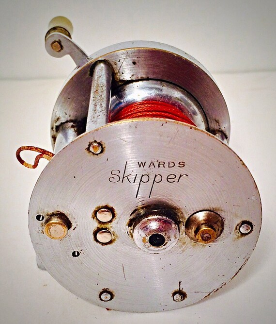 Montgomery Wards Skipper Fishing Reel