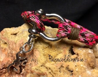 Handmade (USA) Nautical Paracord bracelet with stainless steel shackle, browning deer head charm