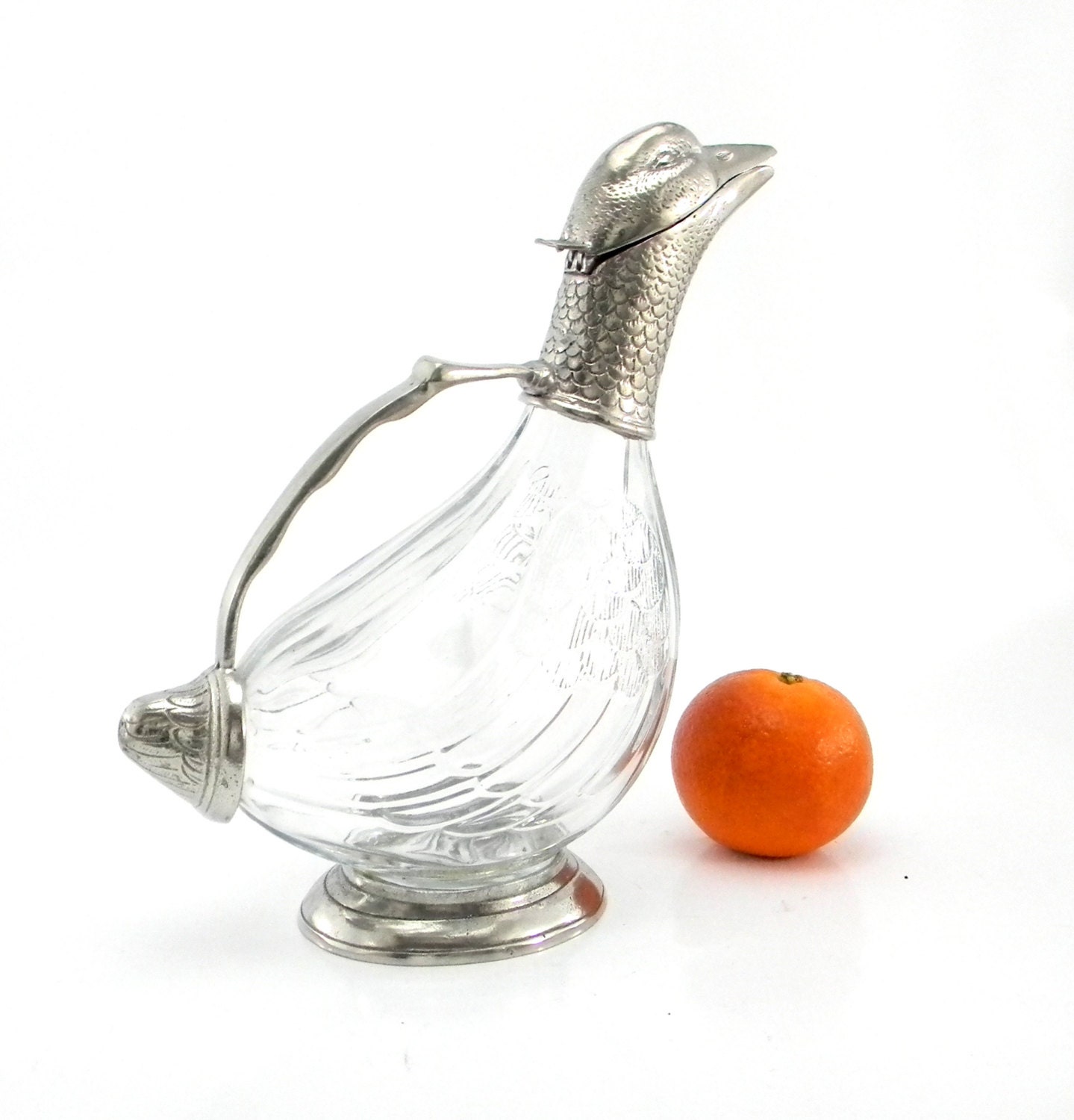 wine Decanter jug in pewter and glass. height 29 cm.per wine