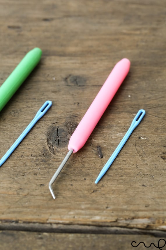 NEW Set of Knitting Loom Pink Hook & Needle For by redchocol8