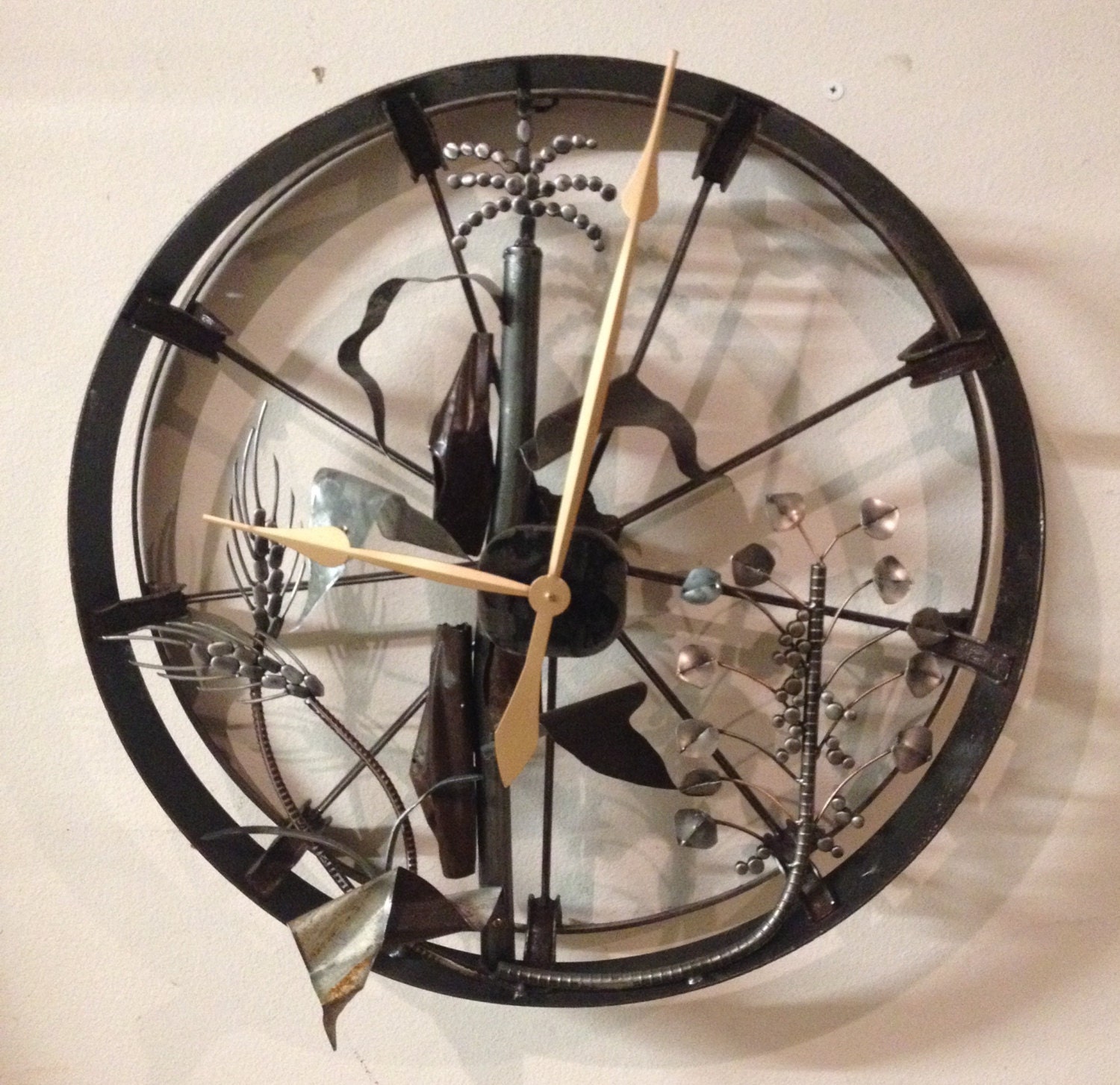 Metal Clock / Large Metal Clock/ Wagon Wheel by SSmetalcreations