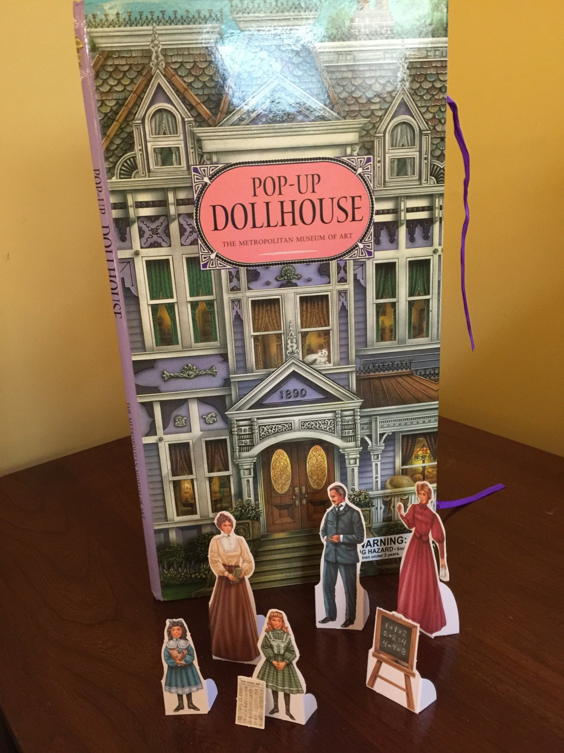 pop up doll house