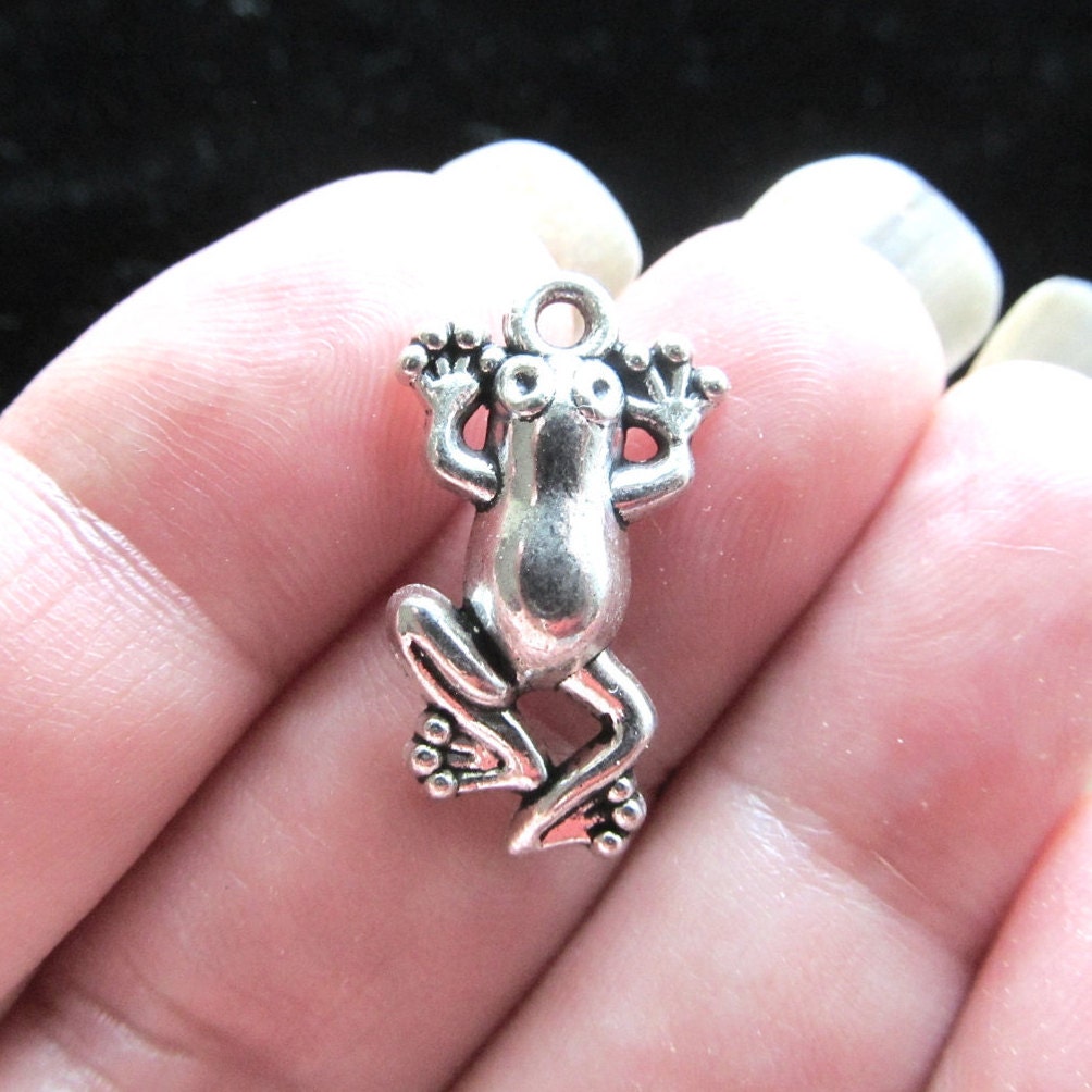 8 Frog Charms Silver Ton Charm Pendants 23mm x 12mm Zinc