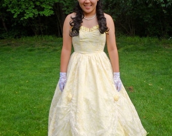 Southern belle dress yellow Southern belle dress yellow