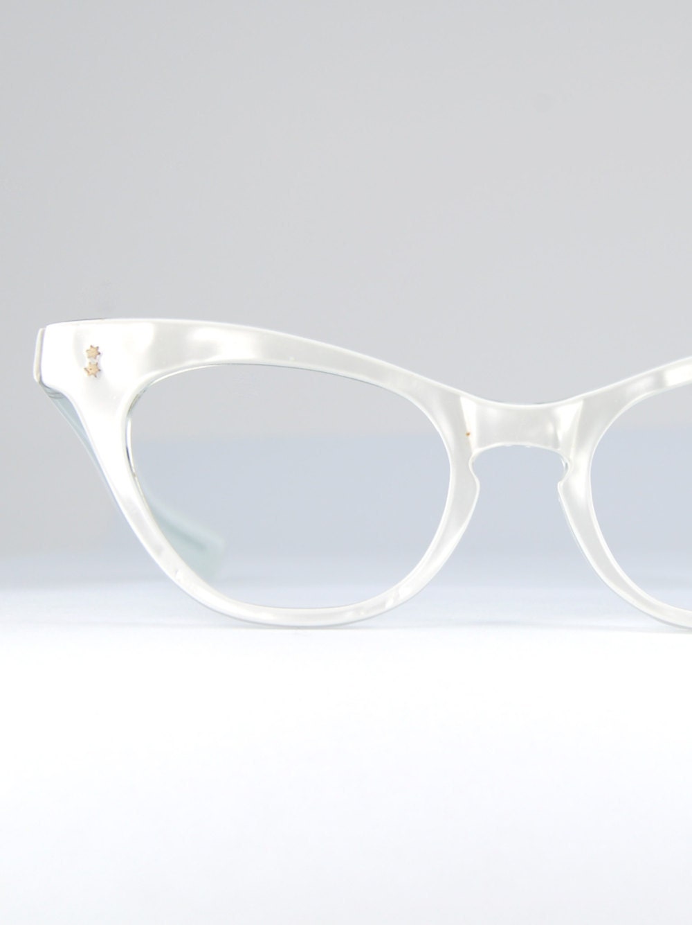White Pearl Pointed Cat Eye Glasses Frames 1950s Atomic Star