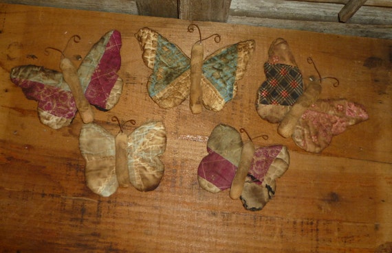Primitive Butterfly bowl fillers, made from antique quilts - set of 5
