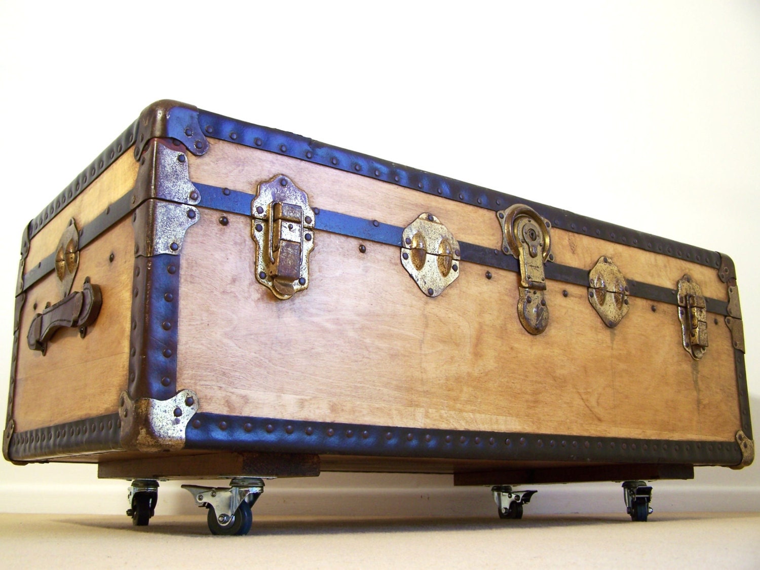 steamer trunk toy box