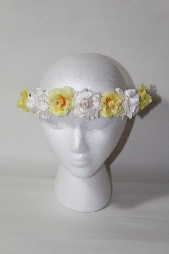 Paper fit crown to Crown flower Roses  Yellow  Flower  Fabric Bend in etsy White and paper & tie