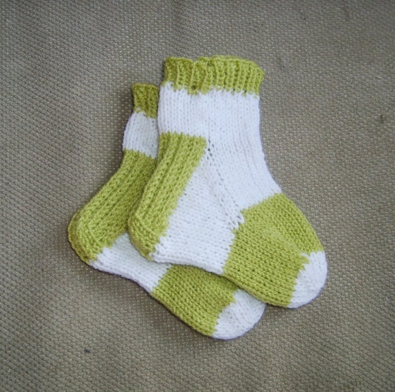 Download Toe up Socks with Six Different Heels knitting pattern