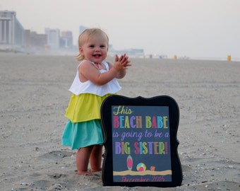 Beach Babe Pregnancy Reveal // Pregnancy Announcement // Beach Baby // Beach Babe // Beach Announcement // Beach Reveal // Big Sister