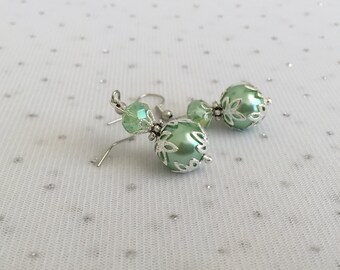 Green Wedding Jewelry Earrings, Green and Silver Bridesmaid Earrings, Green Pearl Earrings, Crystal Beaded Dangle Earrings, Jewelry Gift
